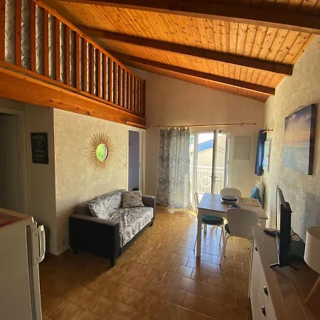 בית נופש A Deux Pas De La Avec Balcon-terrasse - Fr-1-336-112 *