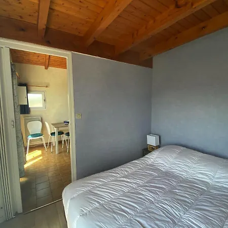 A Deux Pas De La Avec Balcon-terrasse - Fr-1-336-112 בית נופש