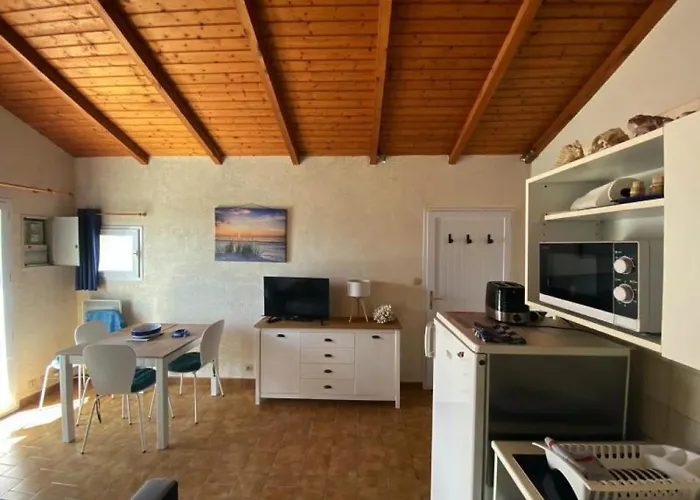 A Deux Pas De La Avec Balcon-terrasse - Fr-1-336-112 Holiday home Jard-sur-Mer