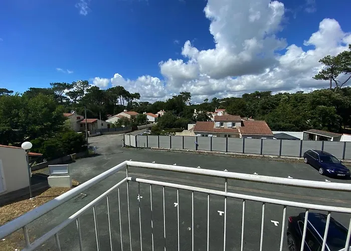 A Deux Pas De La Avec Balcon-terrasse - Fr-1-336-112 Vakantiehuis Jard-sur-Mer